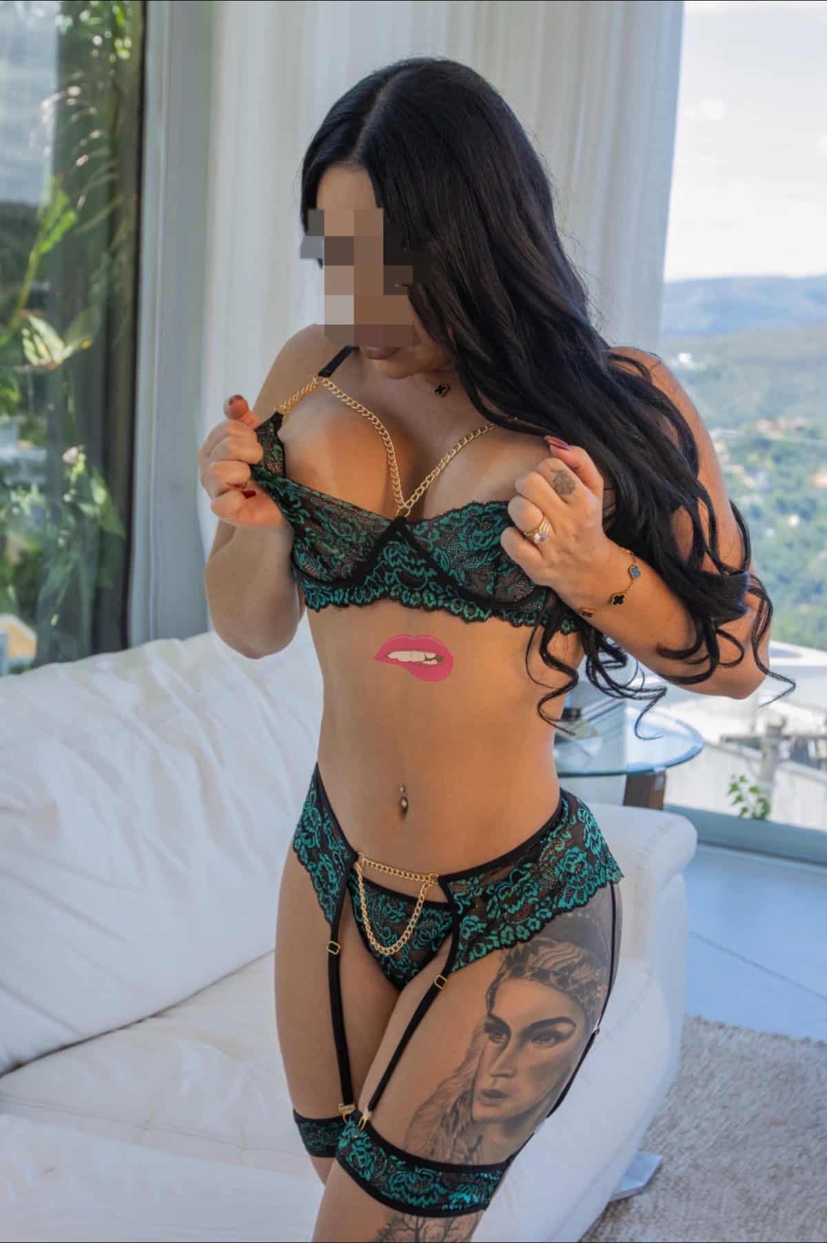 Bella