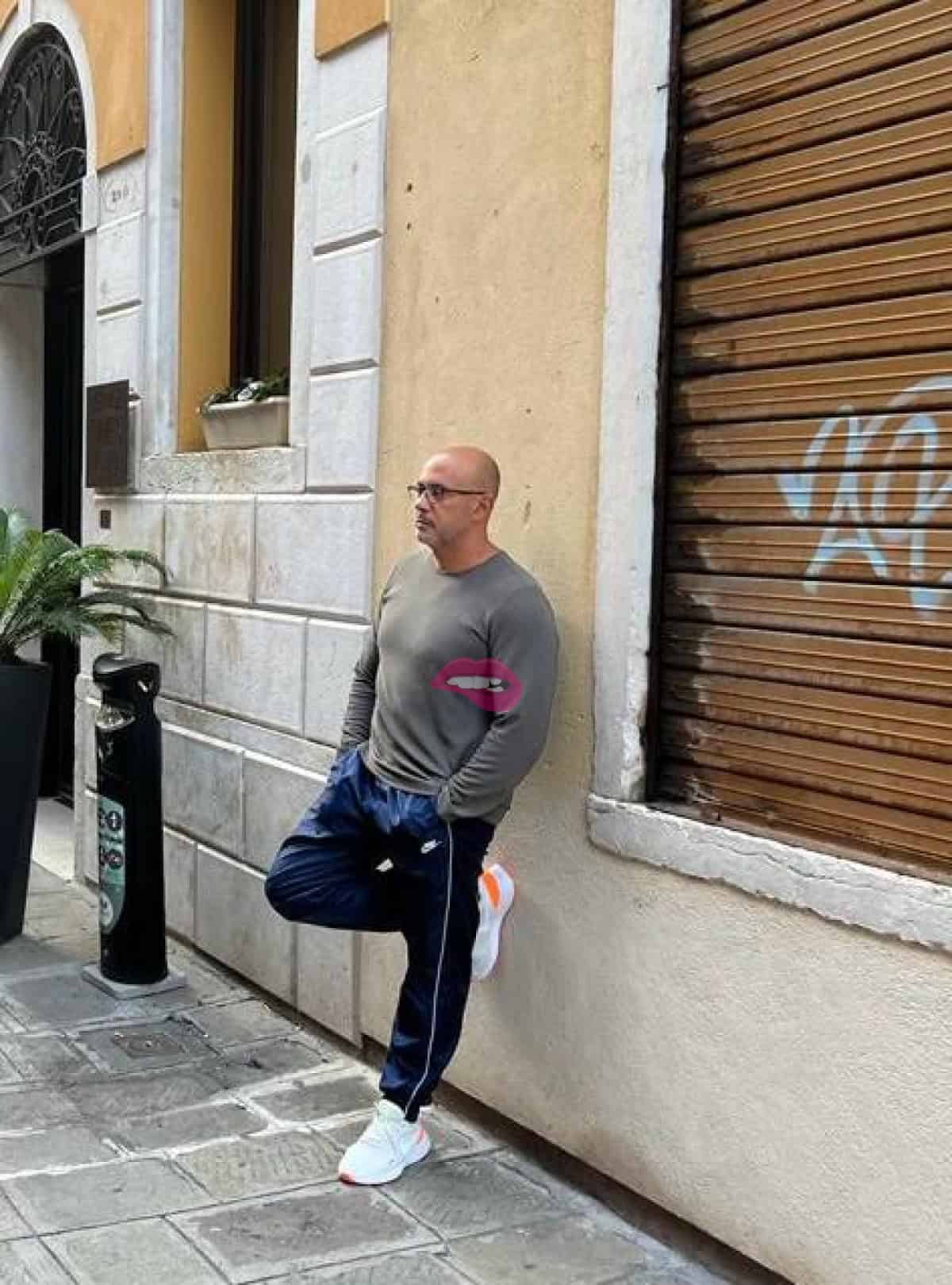 Sandro - O Massagista